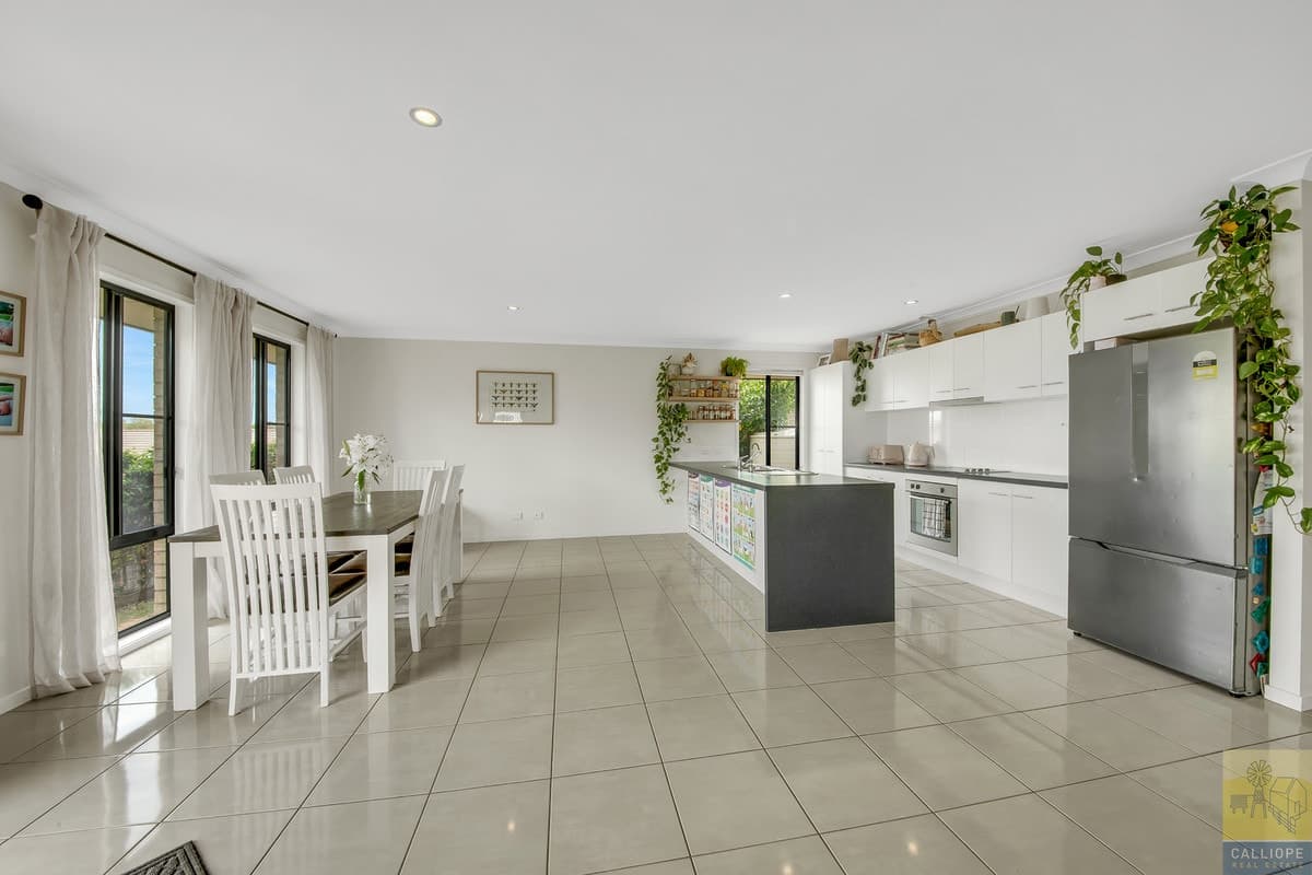 30 Woodward Avenue, Calliope, QLD, Calliope - Thumbnail 3