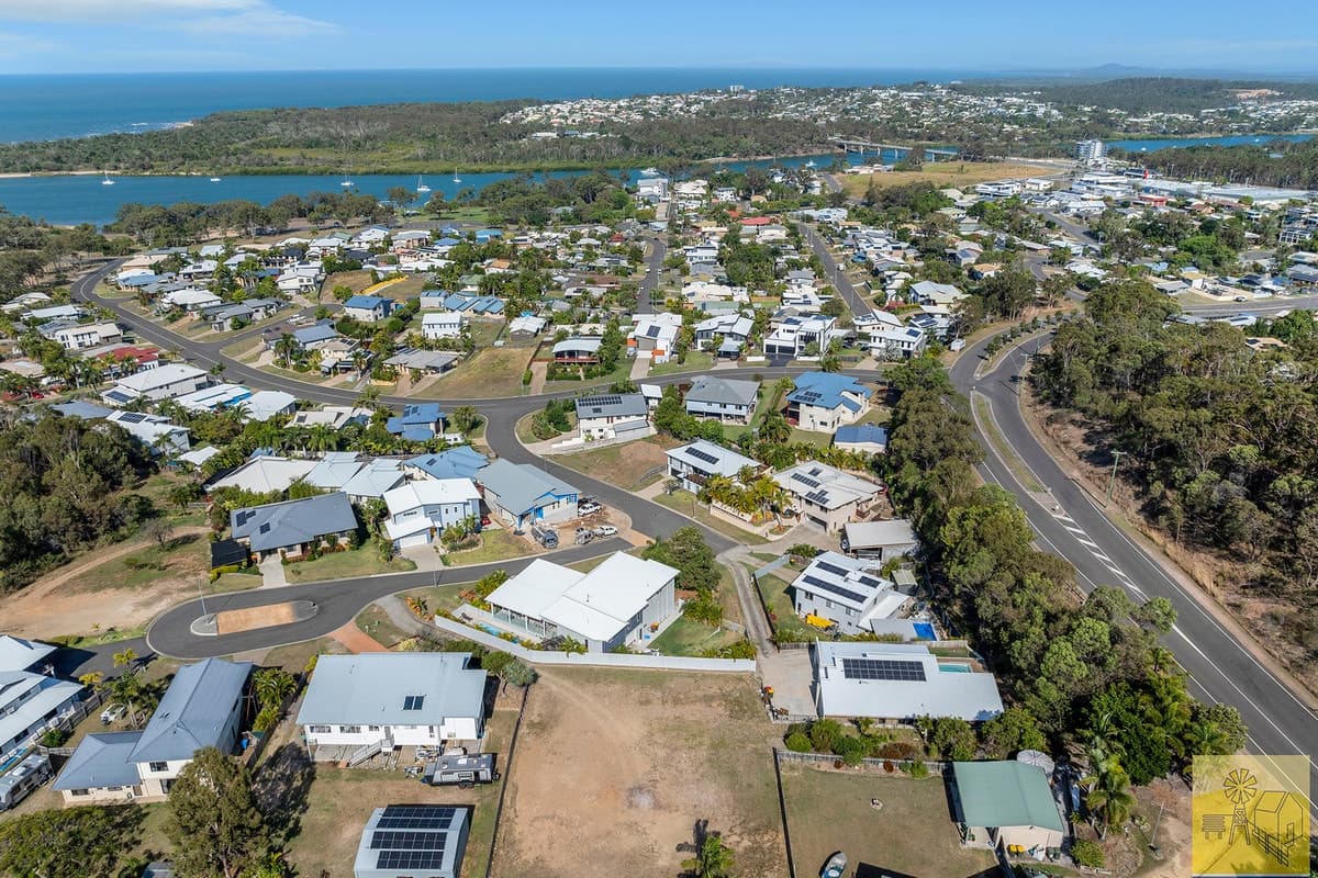 11 Jenny Lind Court, Boyne Island, QLD, Boyne Island - Thumbnail 2
