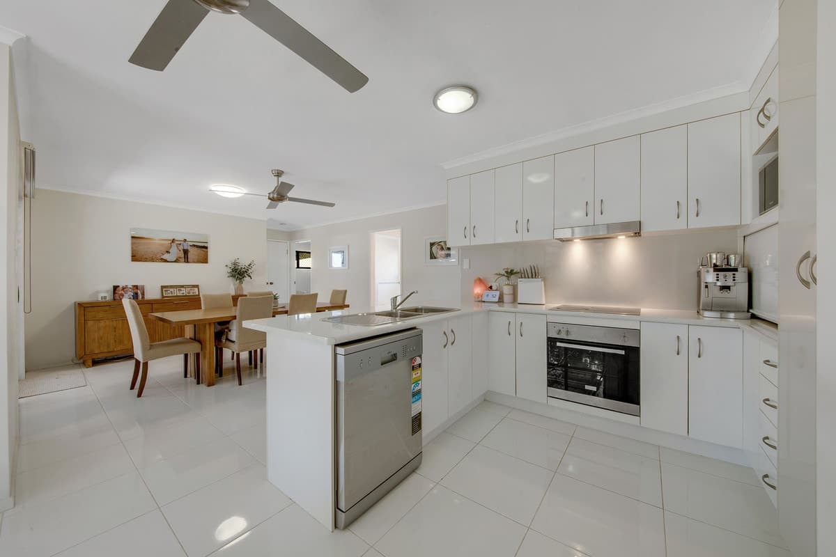 18 Brisbane Street, Calliope, QLD, Calliope - Thumbnail 3