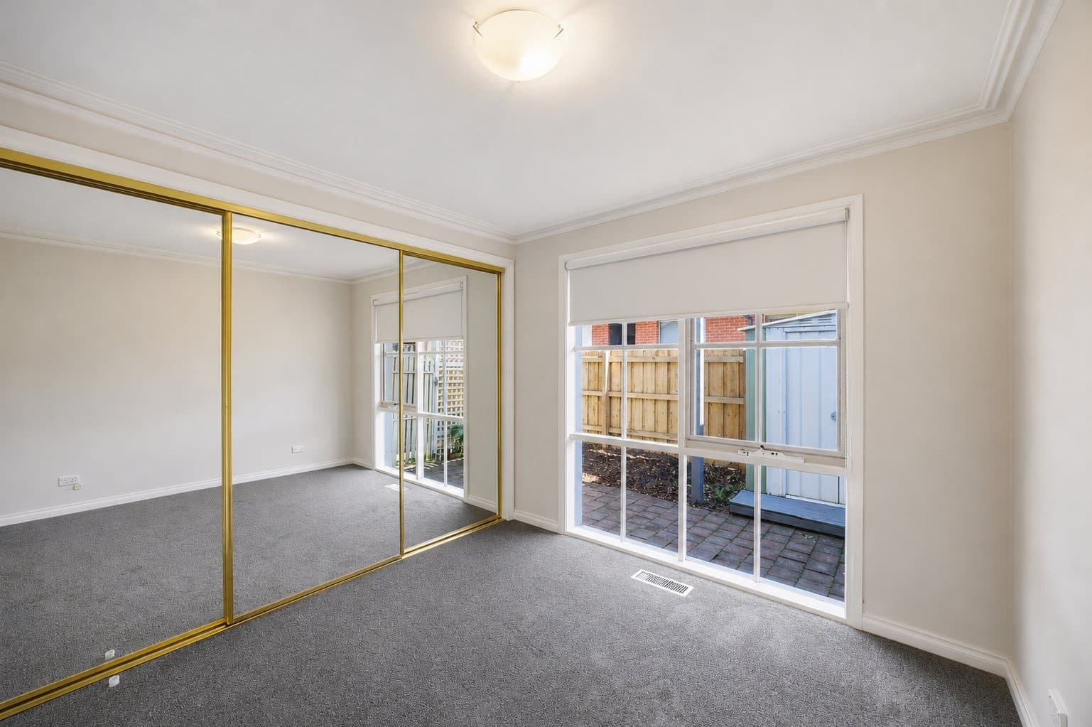 2/4 Quarry Road, Mitcham - Thumbnail 6