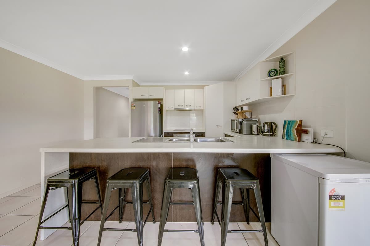 69 Katherine Road, Calliope, QLD, Calliope - Thumbnail 2