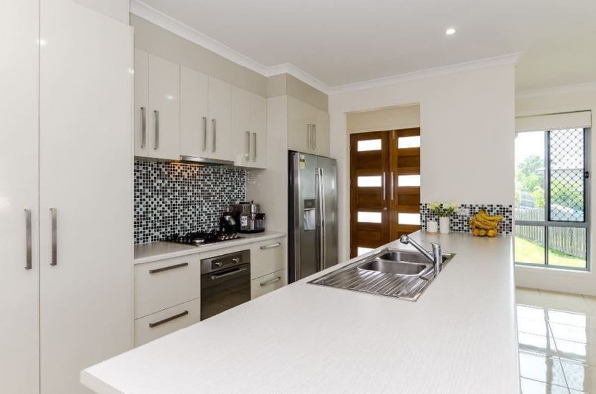 9 Ebony Close, CALLIOPE, QLD, Calliope - Thumbnail 3