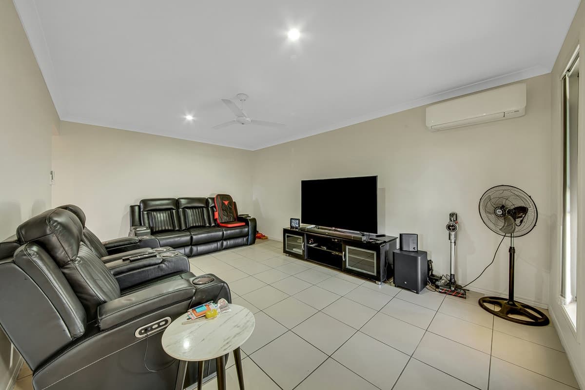 7 Sunpoint Way, Calliope, QLD, Calliope - Thumbnail 2