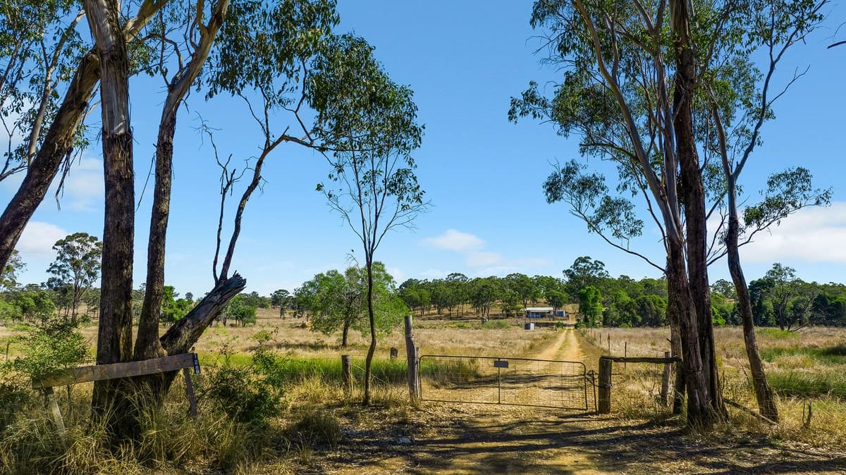 128 Taylor Lane, Machine Creek, QLD, Machine Creek - Thumbnail 2