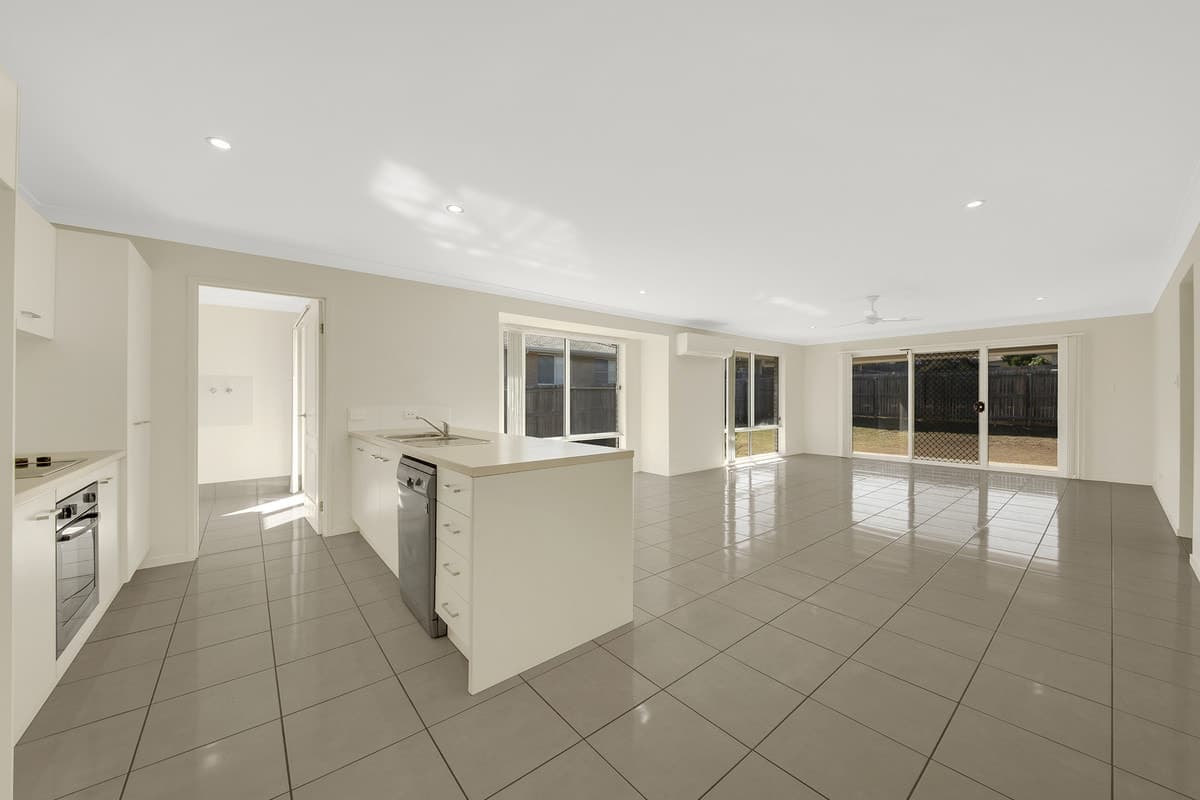 16 Fleet Street, Calliope, QLD, Calliope - Thumbnail 3