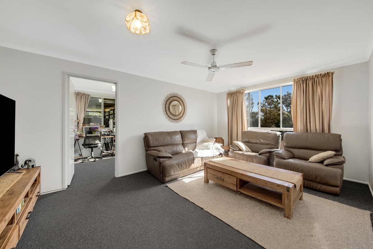 12 Menzies Street, Calliope, QLD, Calliope - Thumbnail 2