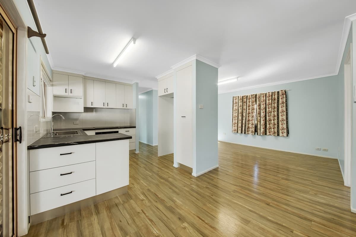 28 Brown Street, CALLIOPE, QLD, Calliope - Thumbnail 3