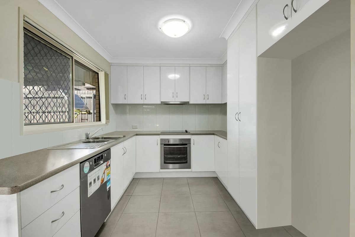 5 Zeus Way, CALLIOPE, QLD, Calliope - Thumbnail 3