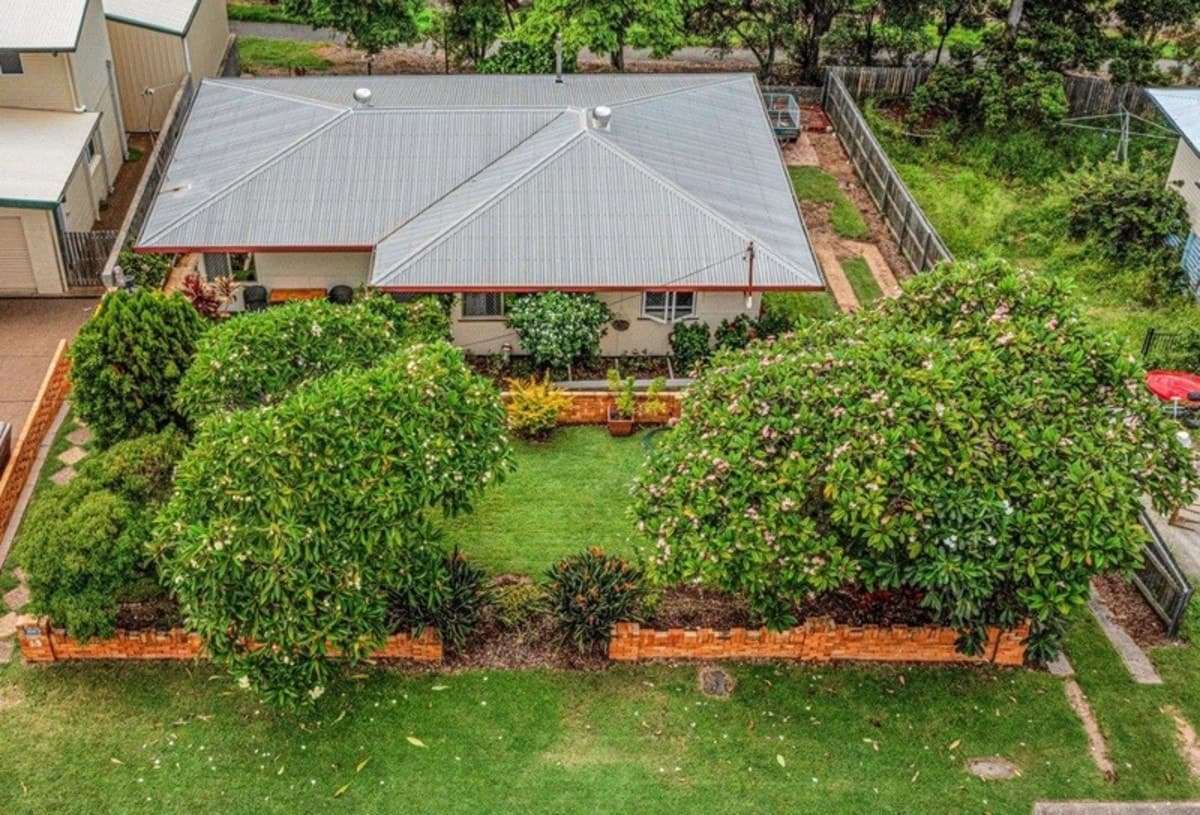15 Coase Street, WEST GLADSTONE, QLD, West Gladstone - Image 1