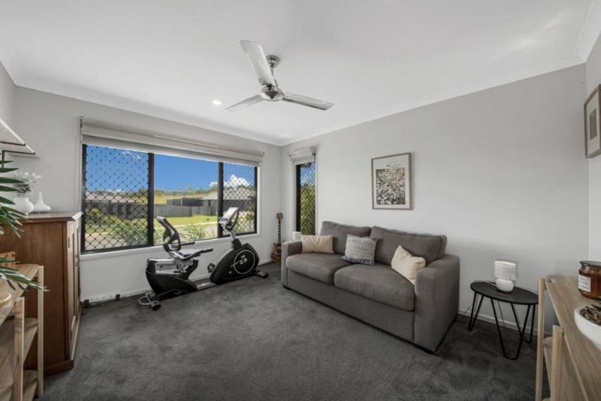 58 Trudy, CALLIOPE, QLD, Calliope - Thumbnail 2