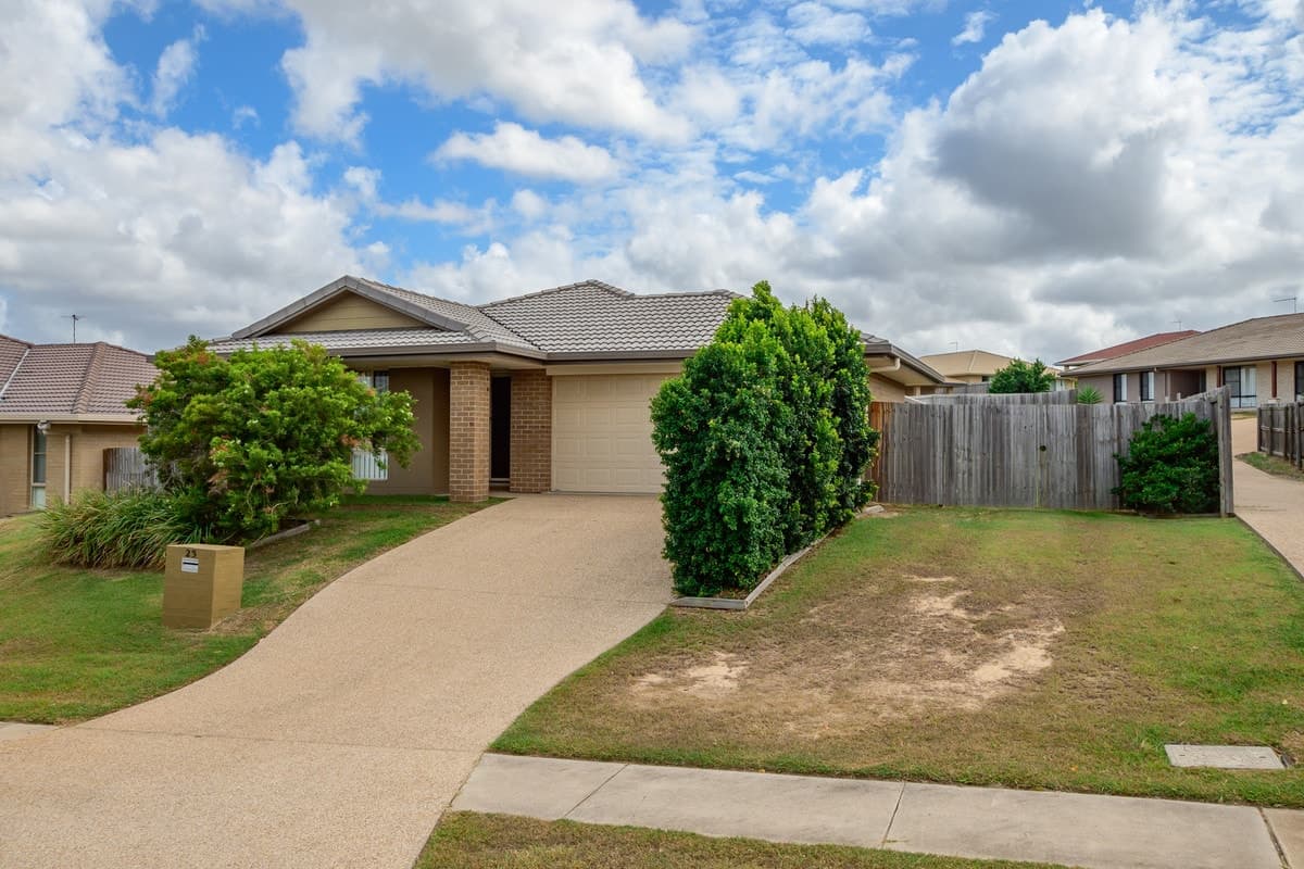 25 Tarrawonga Drive, CALLIOPE, QLD, Calliope - Thumbnail 2