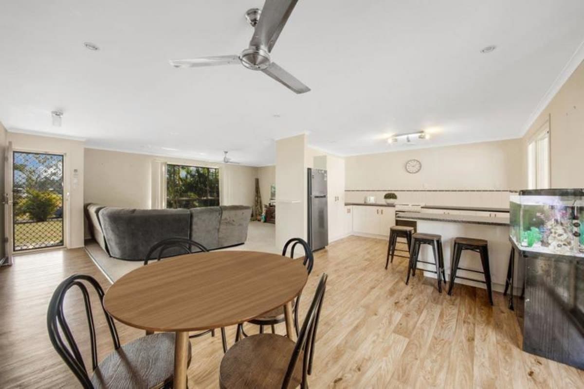17 Brown Street, CALLIOPE, QLD, Calliope - Thumbnail 3