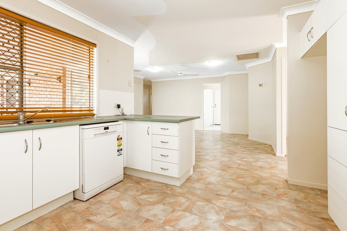 2 Sydney Street, CALLIOPE, QLD, Calliope - Thumbnail 3