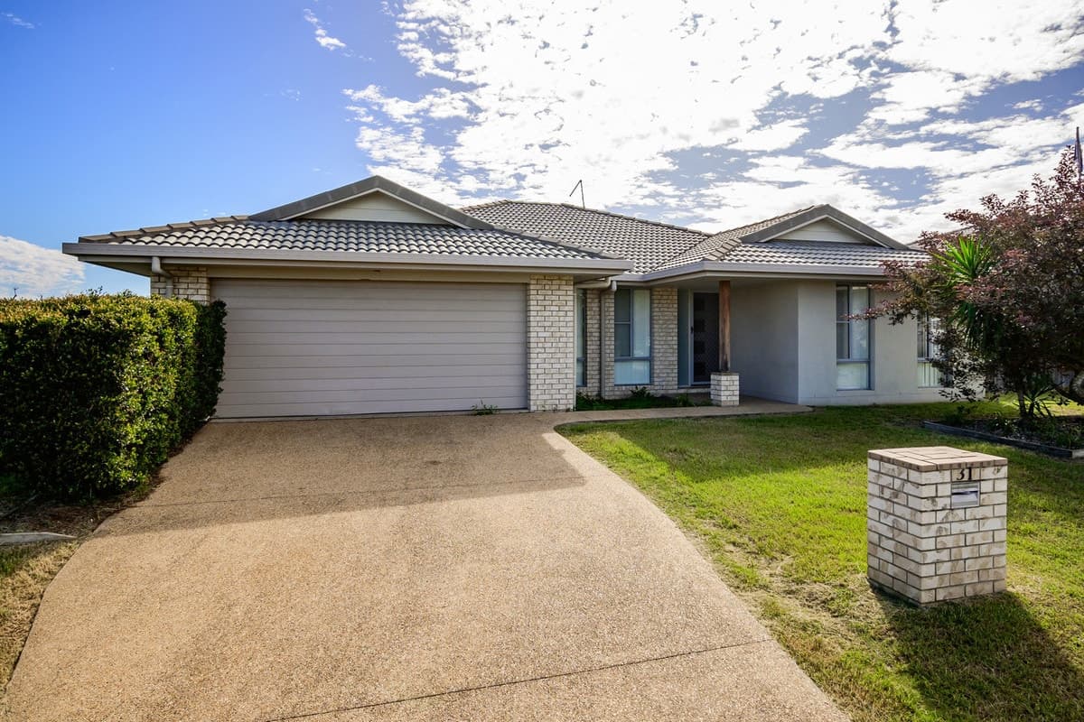 31 Tarrawonga Drive, CALLIOPE, QLD, Calliope - Thumbnail 2