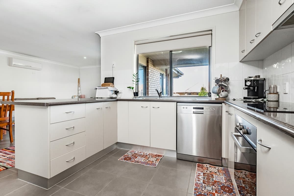 40 Katherine Road, CALLIOPE, QLD, Calliope - Thumbnail 3