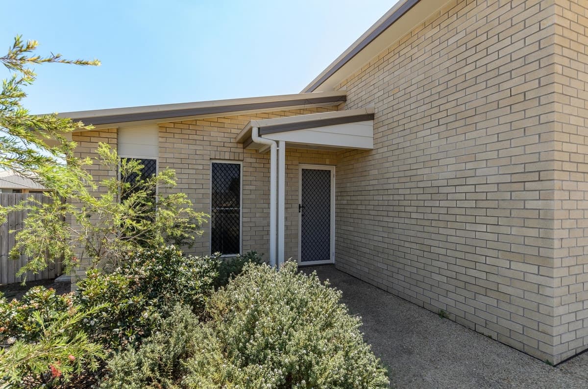 1 Gilcrest Close, CALLIOPE, QLD, Calliope - Thumbnail 3
