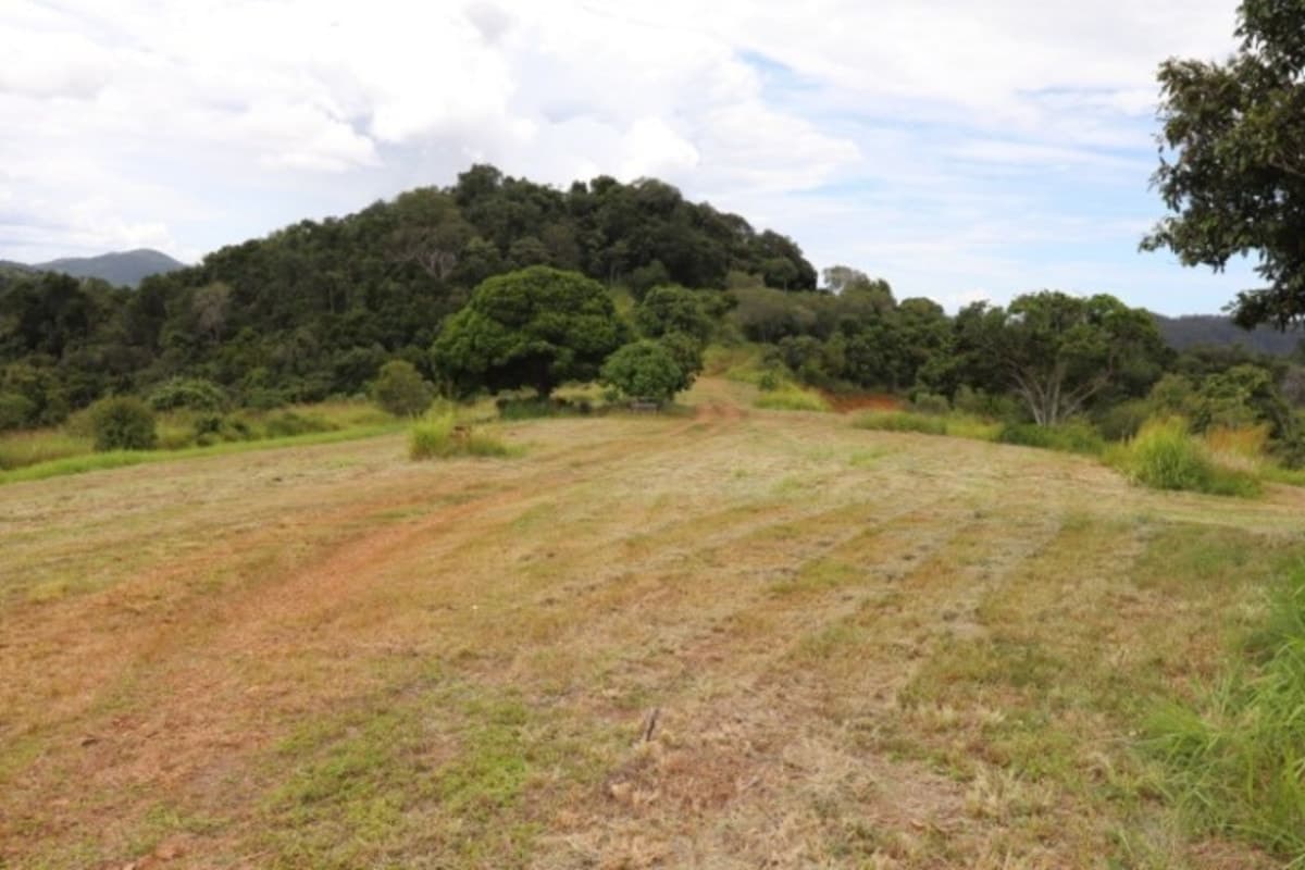 32 McEachran Road, WEST STOWE, QLD, West Stowe - Thumbnail 2
