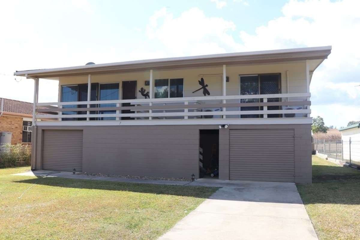 7 Morcom Street, CALLIOPE, QLD, Calliope - Thumbnail 2