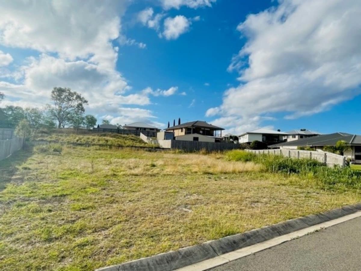 22 Trudy Avenue, CALLIOPE, QLD, Calliope - Thumbnail 3