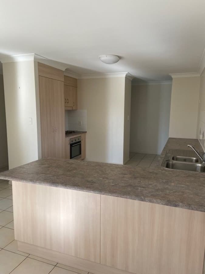 4 Kirkpatrick Crt, CALLIOPE, QLD, Calliope - Thumbnail 3