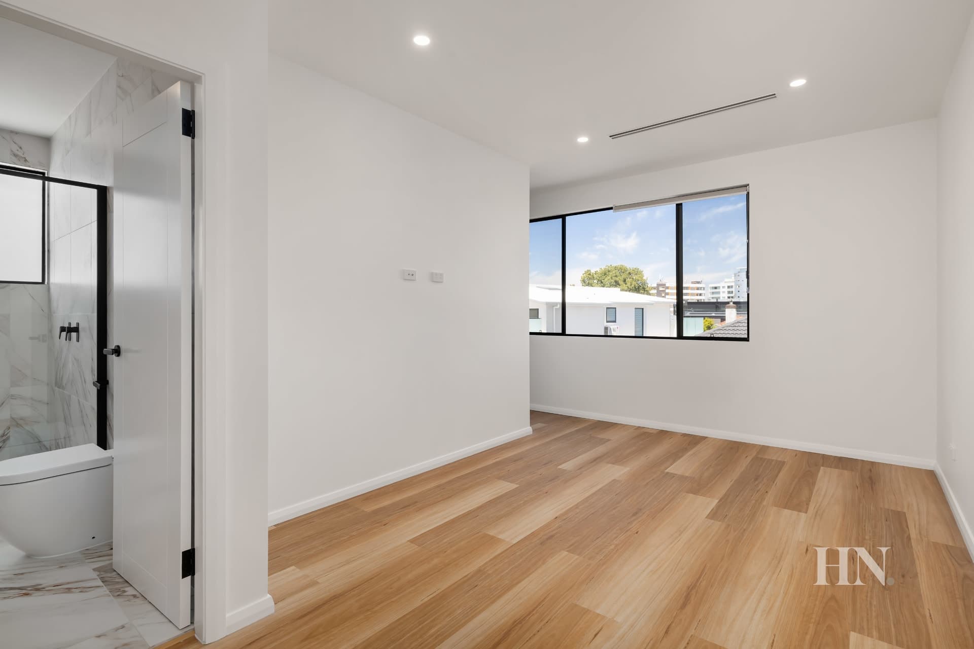 12 Daly Avenue, Concord - Thumbnail 6