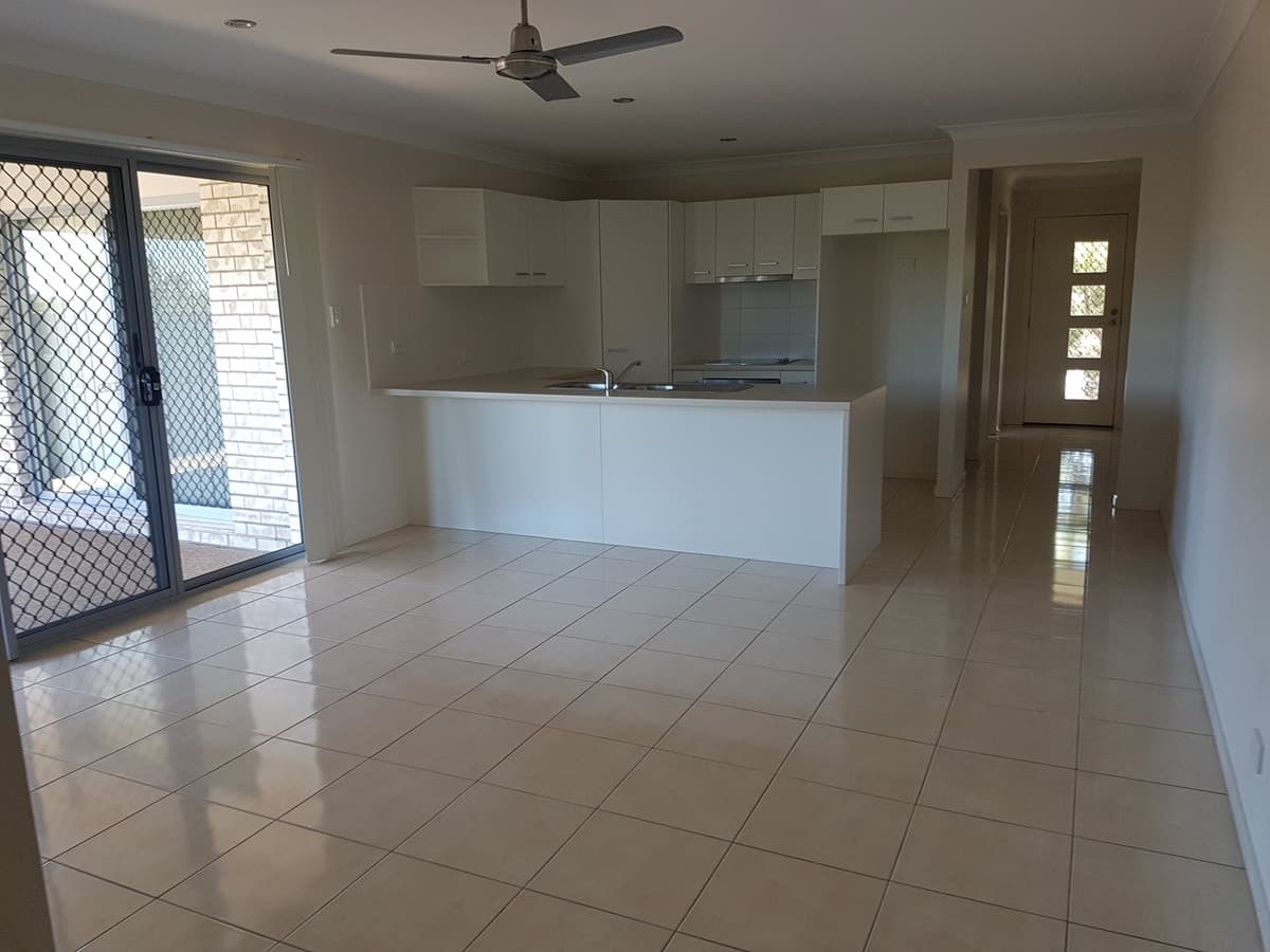 15 Fremont Street, CALLIOPE, QLD, Calliope - Thumbnail 3