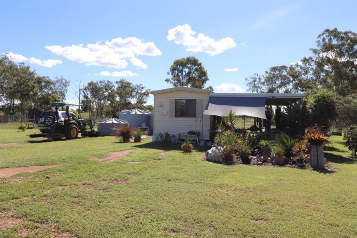 135 Cave Road, MACHINE CREEK, Machine Creek - Thumbnail 2