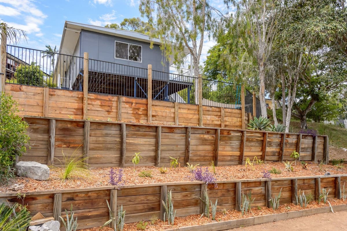 18 Kylee Crescent, CALLIOPE, QLD, Calliope - Thumbnail 2