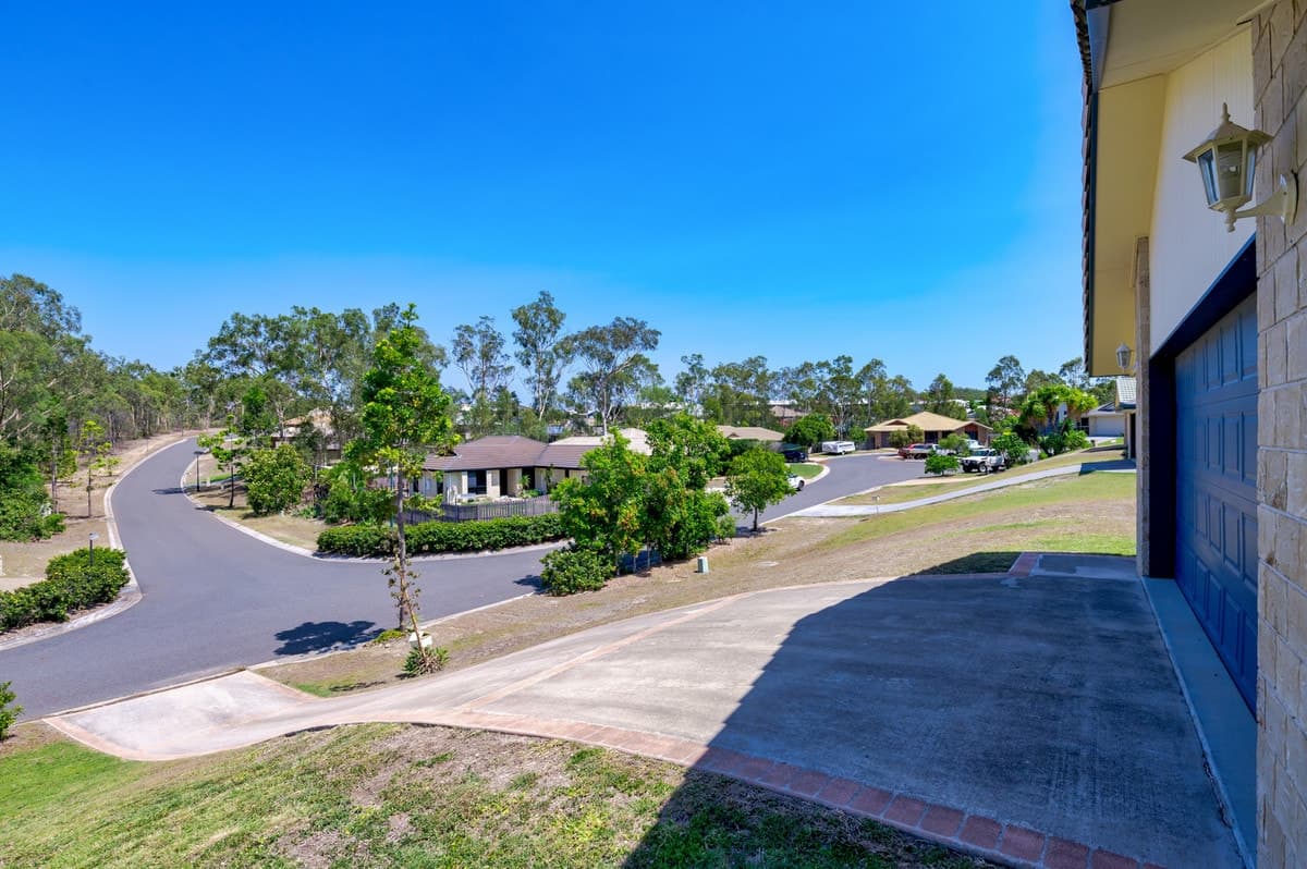 16 Bridgeman Place, NEW AUCKLAND, QLD, New Auckland - Thumbnail 3