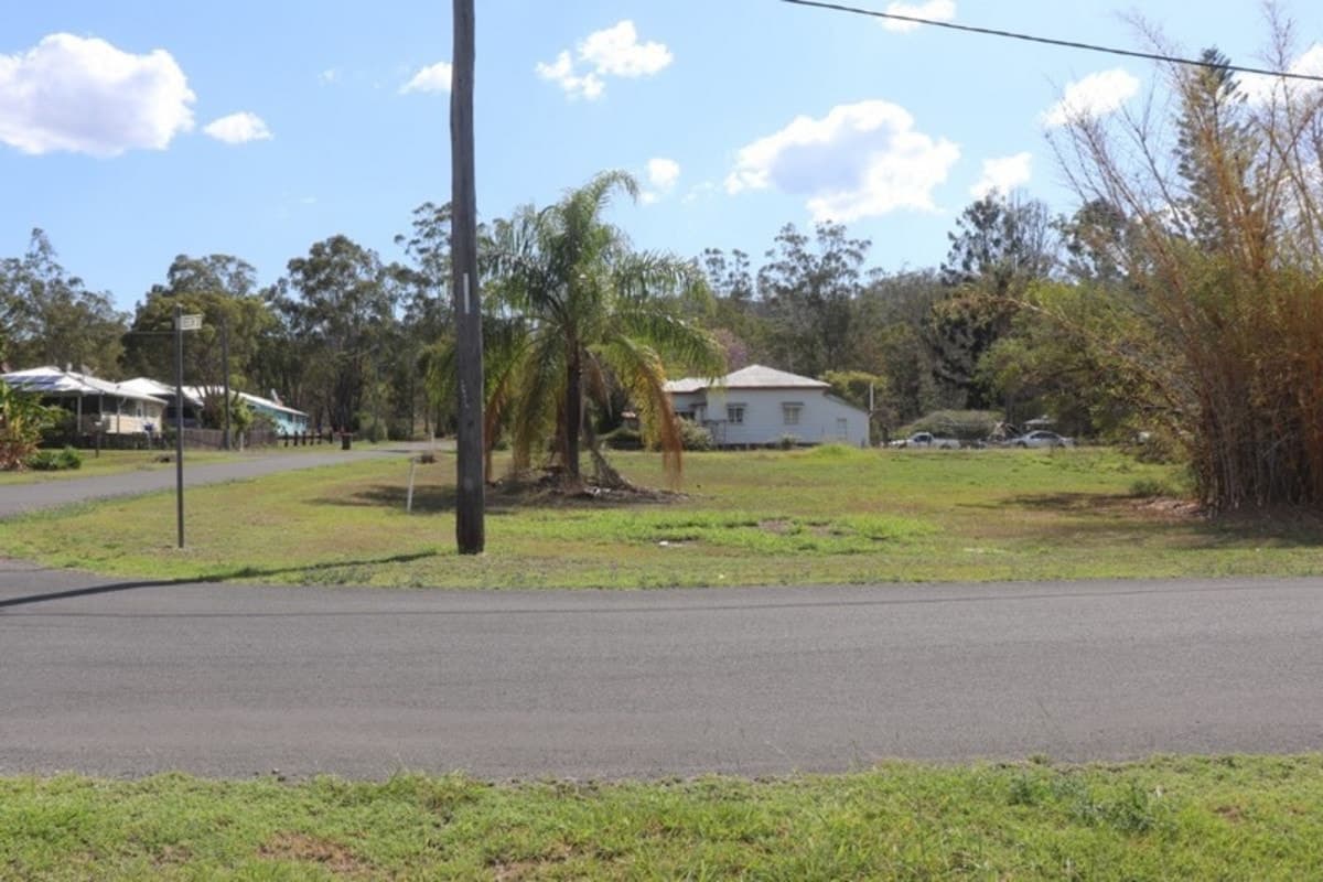 15 - 17 Pine Street, BOYNE VALLEY, QLD, Boyne Valley - Thumbnail 2
