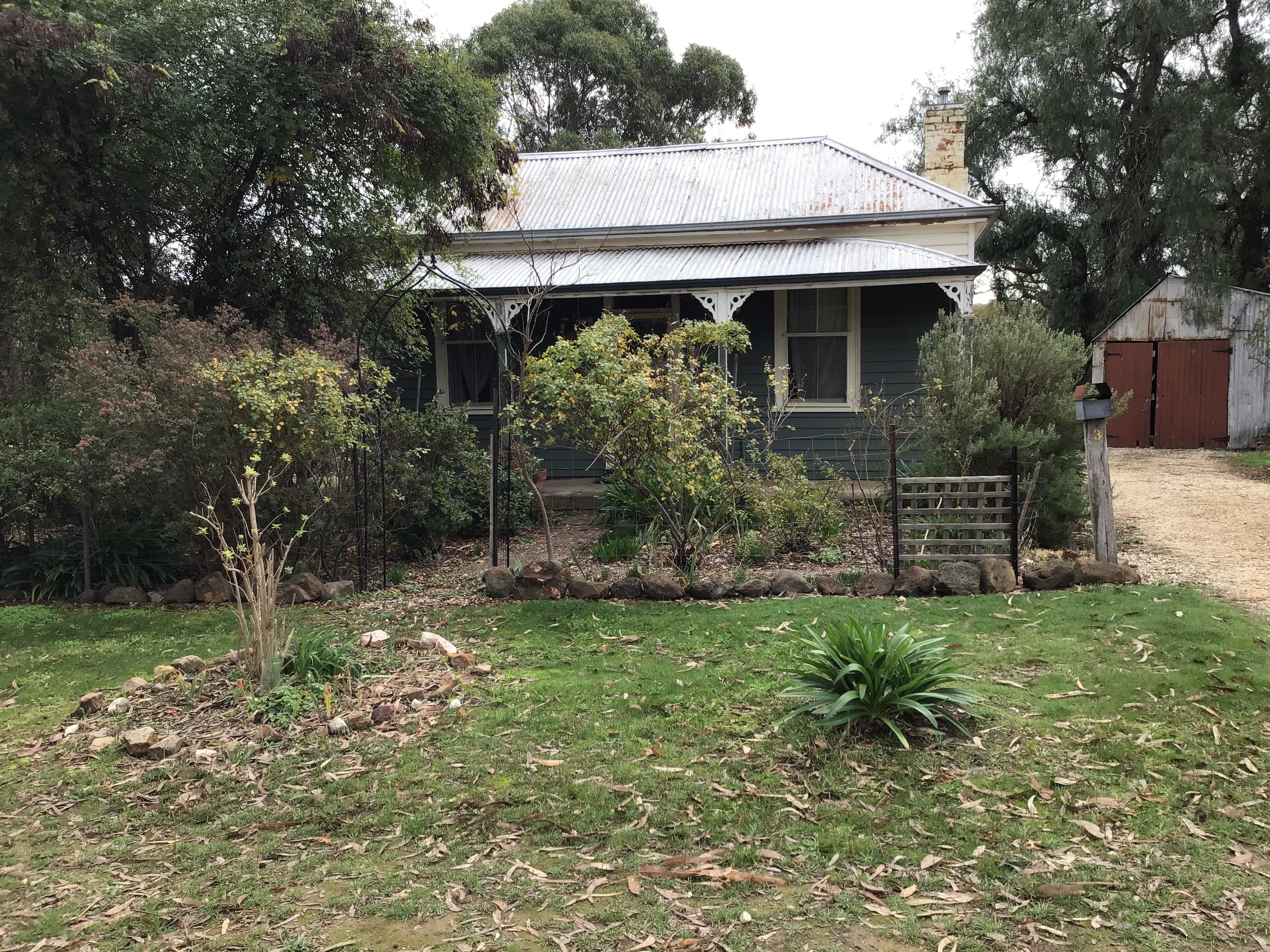 3 Davis Street, CASTLEMAINE, VIC 3450, Castlemaine - Image 1