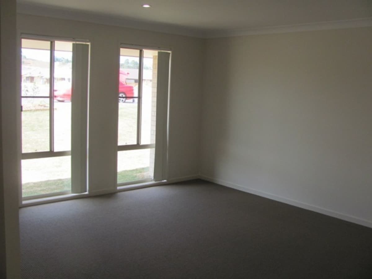 7 Fleet Street, CALLIOPE, QLD, Calliope - Thumbnail 2
