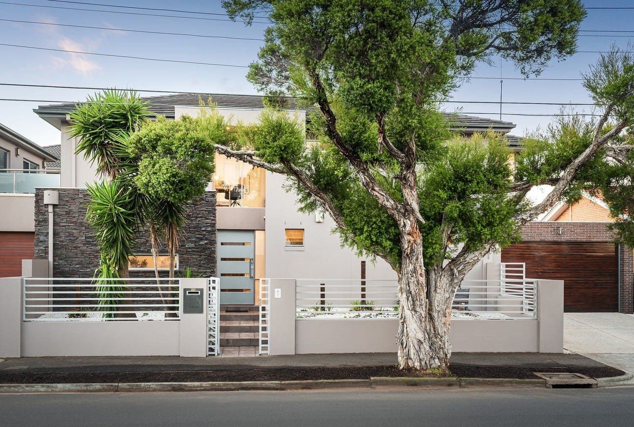 2/870 Hampton Street, Brighton, Brighton - Image 1