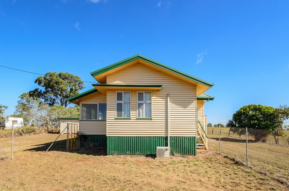 532 Mount Larcom - Bracewell Road, MOUNT LARCOM, QLD, Mount Larcom - Thumbnail 2