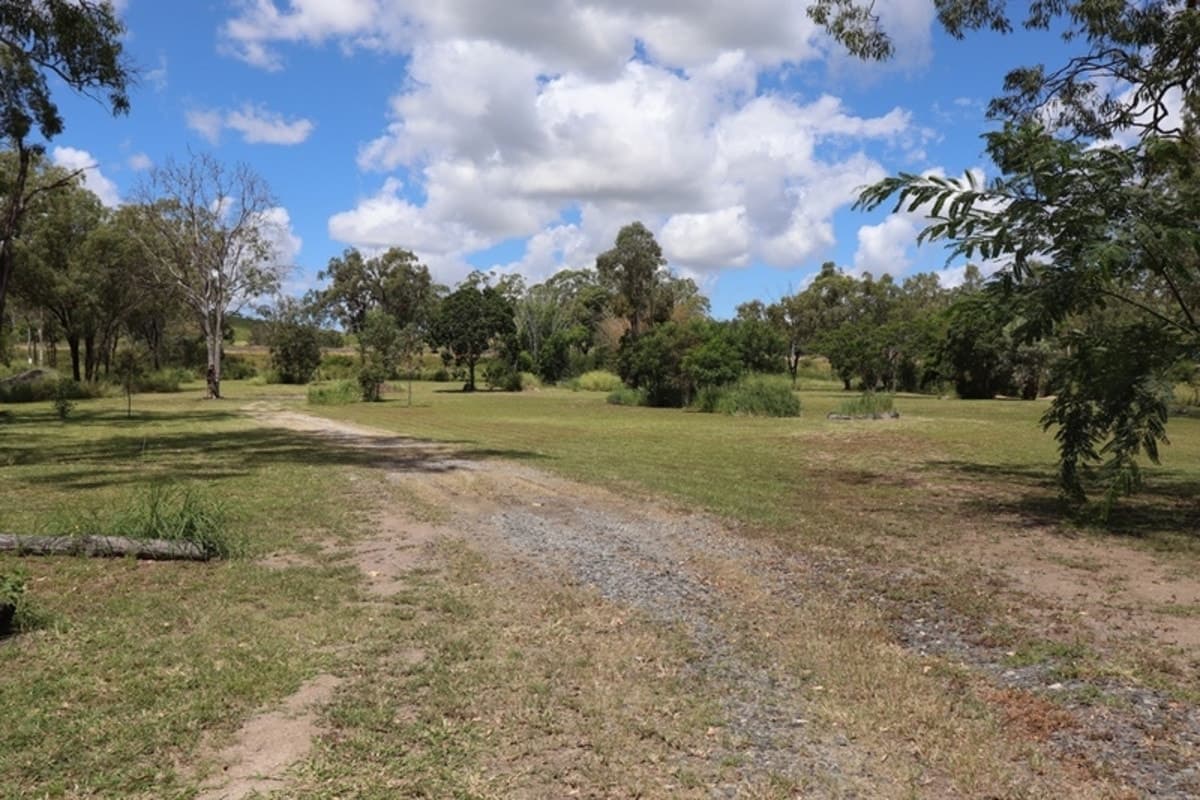 3735 Dawson Highway, WOODERSON, QLD, Wooderson - Thumbnail 2