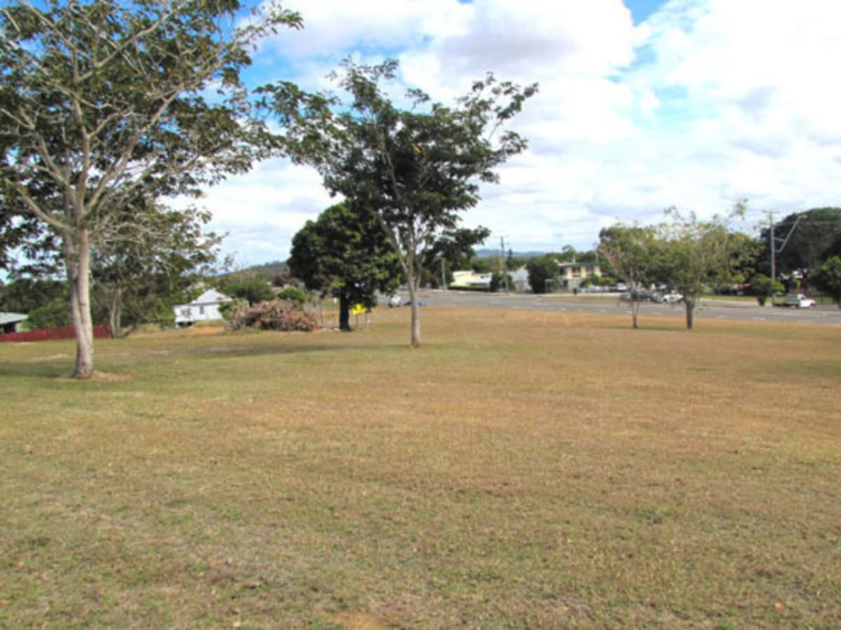 7 Stirrat Street, CALLIOPE, QLD, Calliope - Thumbnail 2