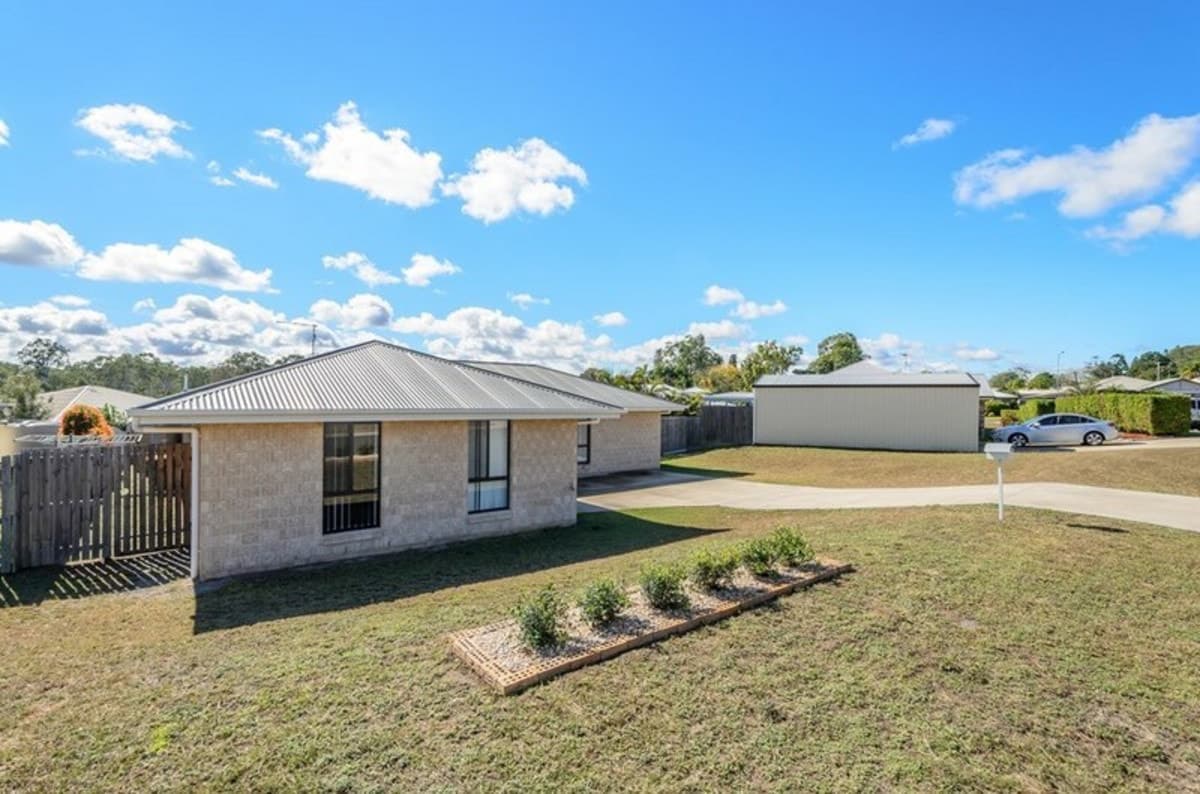 11 Ellis Street, CALLIOPE, QLD, Calliope - Thumbnail 2