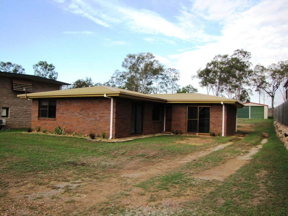 25 Brown Street, CALLIOPE, QLD, Calliope - Thumbnail 2