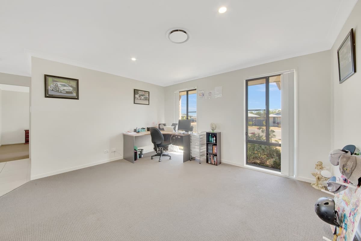 48 Fremont Street, CALLIOPE, QLD, Calliope - Thumbnail 2