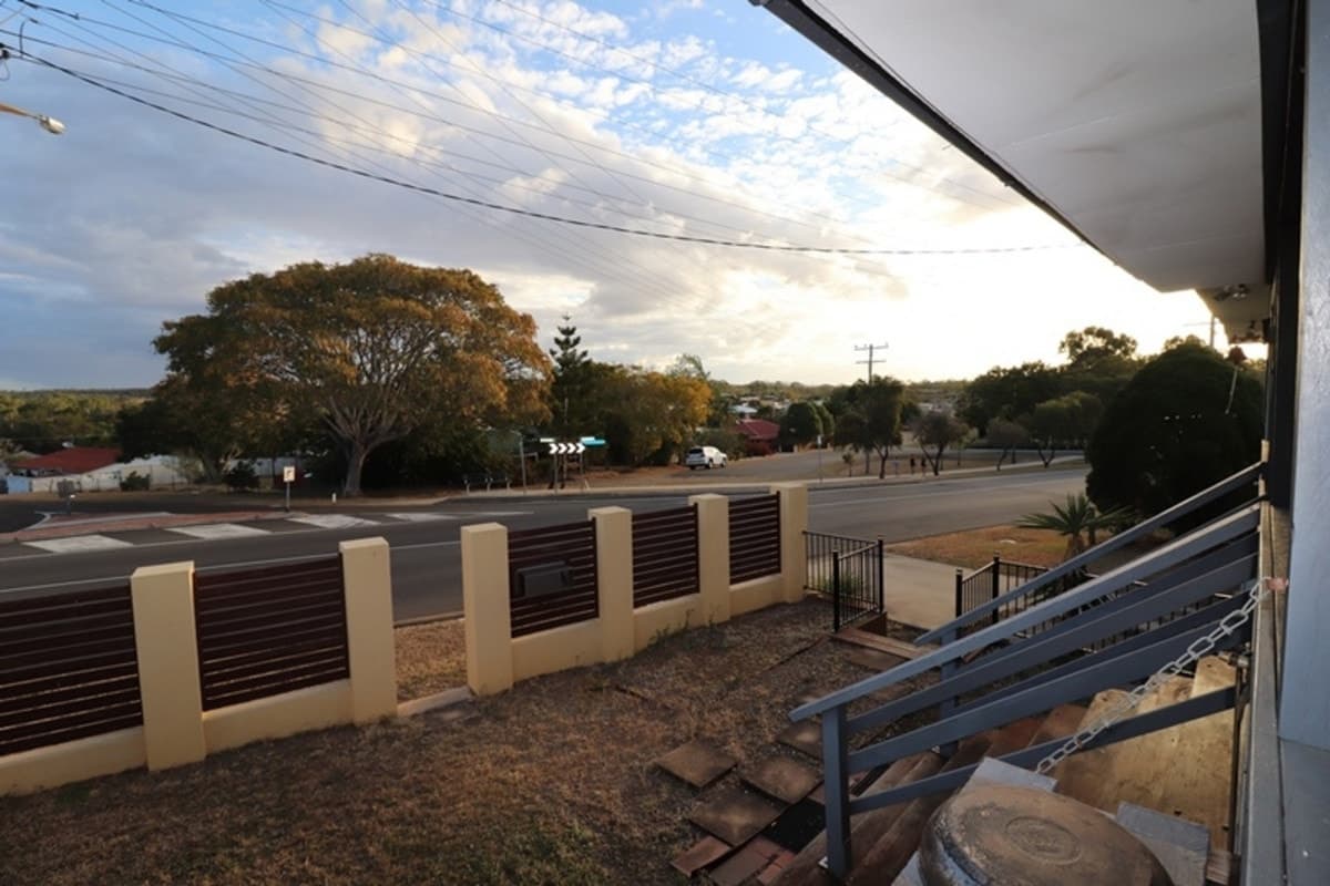 2 Archer Street, CALLIOPE, QLD, Calliope - Thumbnail 2