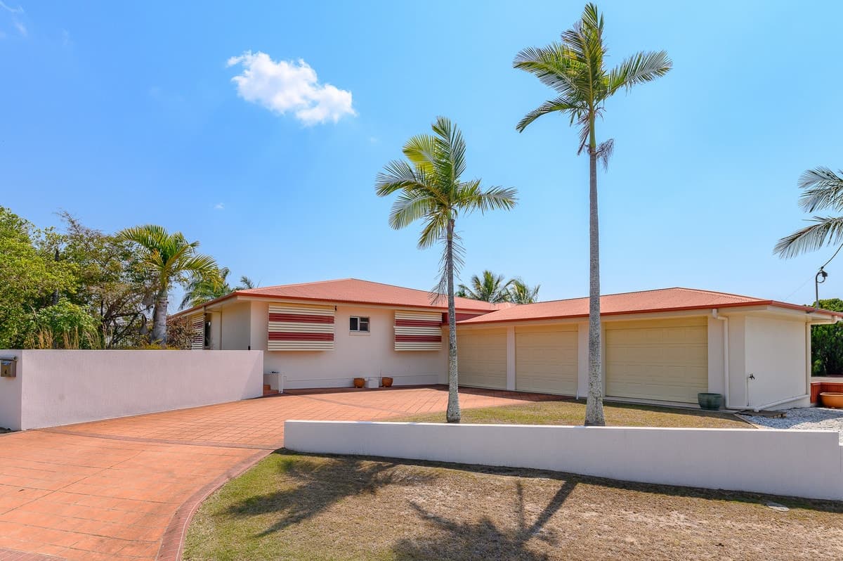 4 - 8 Crest Avenue, BOYNE ISLAND, QLD, Boyne Island - Thumbnail 3
