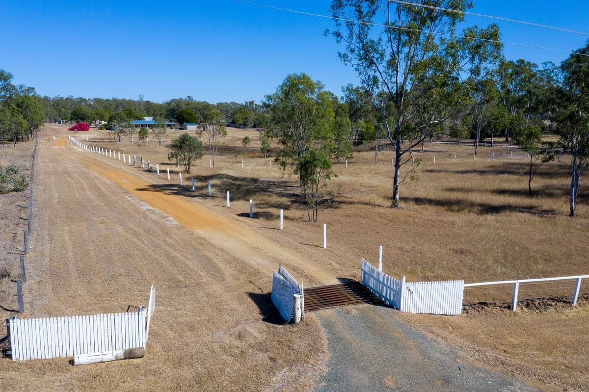 240 Schilling Lane, CALLIOPE, QLD, Calliope - Thumbnail 2