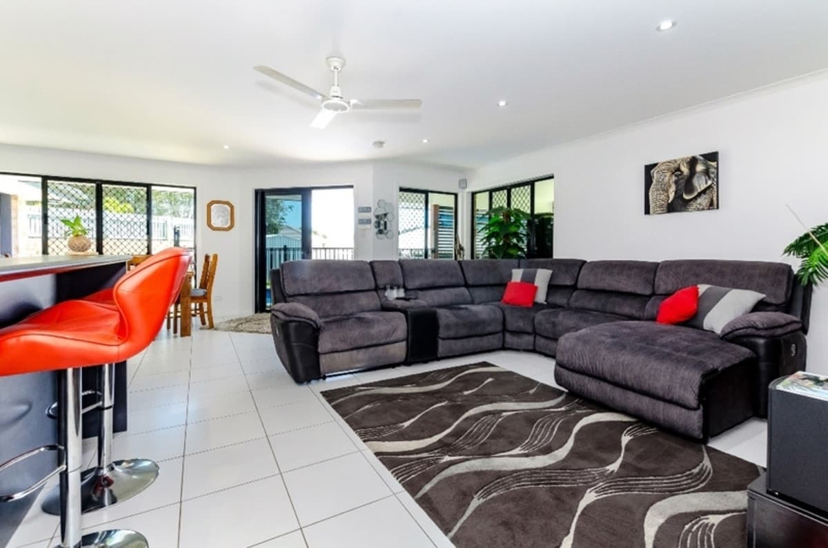 6 Carol Jones Place, CALLIOPE, QLD, Calliope - Thumbnail 3