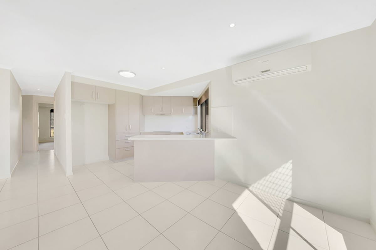 1/9 Hannah Street, CALLIOPE, QLD, Calliope - Thumbnail 2