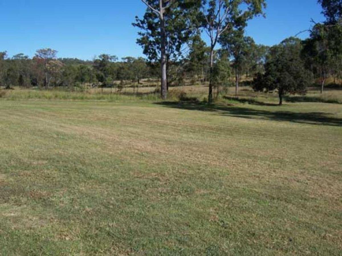 MOUNT LARCOM, QLD, Mount Larcom - Thumbnail 2