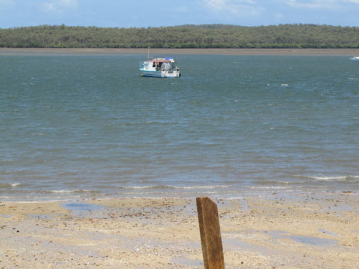 5 Worthington Street, TURKEY BEACH, QLD, Turkey Beach - Thumbnail 2
