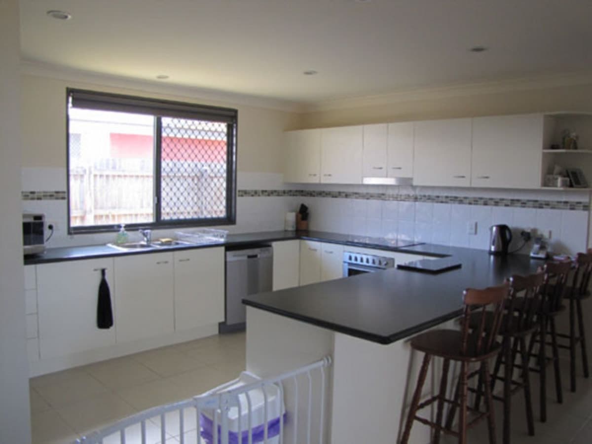 8 Ashley Court, CALLIOPE, QLD, Calliope - Thumbnail 2