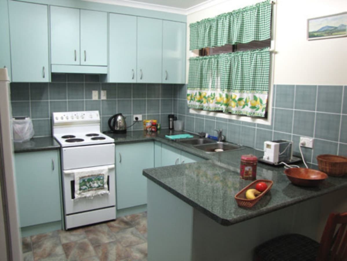 22 Mitchell Street, CALLIOPE, QLD, Calliope - Thumbnail 2
