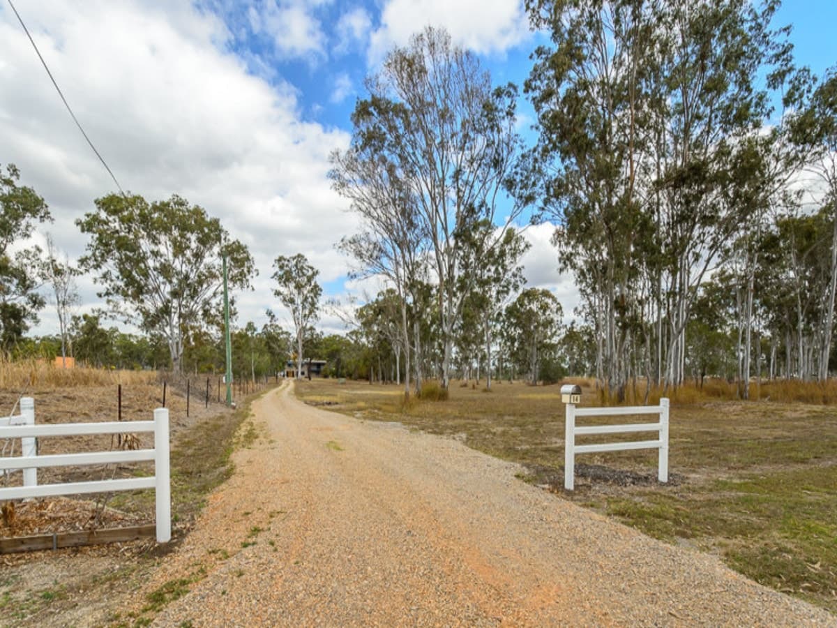 14 Saggitarius Avenue, CALLIOPE, QLD, Calliope - Thumbnail 2