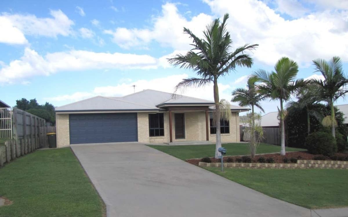 33 Central Avenue, CALLIOPE, QLD, Calliope - Thumbnail 2